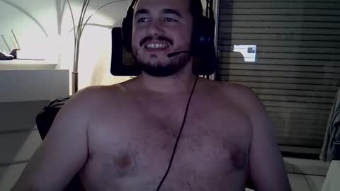 Snapshot of mathou34 chatting on 12/03/24, 10:18 Mathou online show from 12/03/24, 10:18