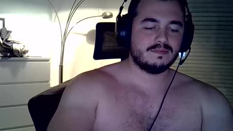 Snapshot of mathou34 chatting on 12/09/24, 05:52 Mathou online show from 12/09/24, 05:52