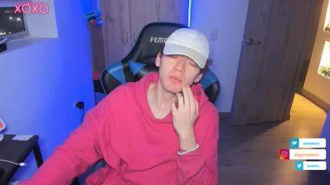 Alejandro Alex online show from 10/01/25, 02:28