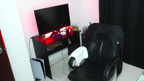 Snapshot of matias_bianco01 chatting on 02/04/25, 05:21 matias online show from 02/04/25, 05:21