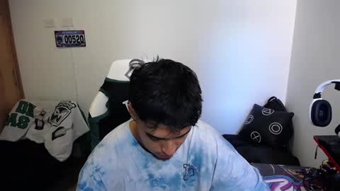 Snapshot of matias_bianco01 chatting on 10/05/25, 06:17 matias online show from 10/05/25, 06:17