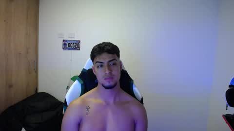 Snapshot of matias_bianco01 chatting on 10/10/25, 02:54 matias online show from 10/10/25, 02:54