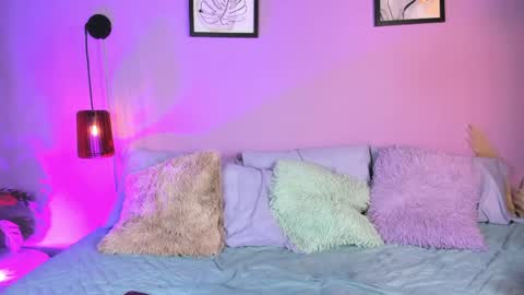 Mati  online show from 04/22/26, 07:59