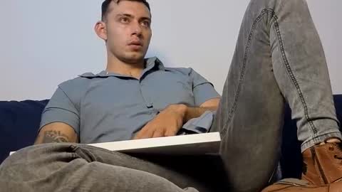 matias_super_cock online show from 05/13/26, 07:00