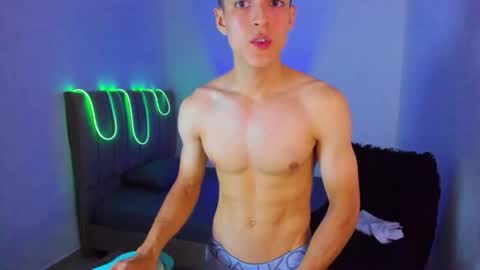 Matias online show from 07/27/26, 02:57