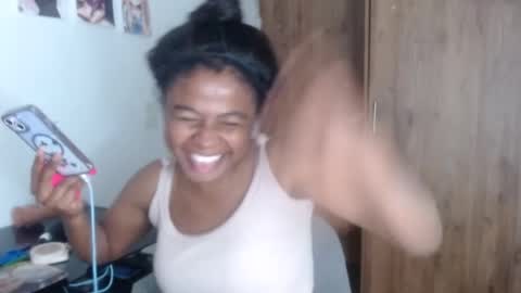 Daniela online show from 12/24/24, 11:00