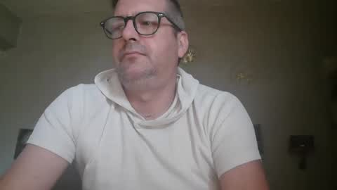 matrike1 online show from 04/19/26, 10:25