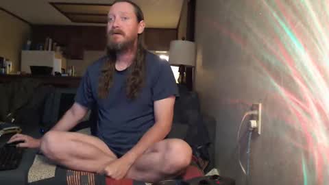 matross43 online show from 11/26/25, 12:28