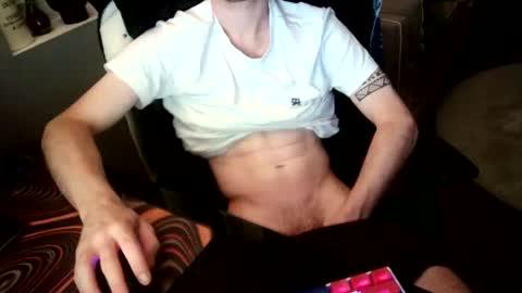 matt1q237916 online show from 07/06/26, 01:46