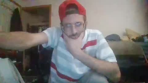 Snapshot of matt48195571828 chatting on 11/03/25, 01:23 matt48195571828 online show from 11/03/25, 01:23