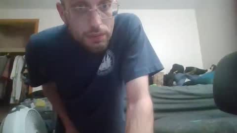 Snapshot of matt48195571828 chatting on 04/17/26, 11:35 matt48195571828 online show from 04/17/26, 11:35