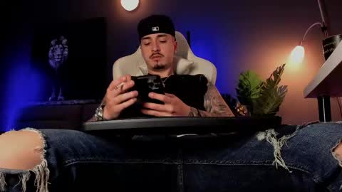 Snapshot of matt_thestud chatting on 05/15/26, 07:15 Matt online show from 05/15/26, 07:15