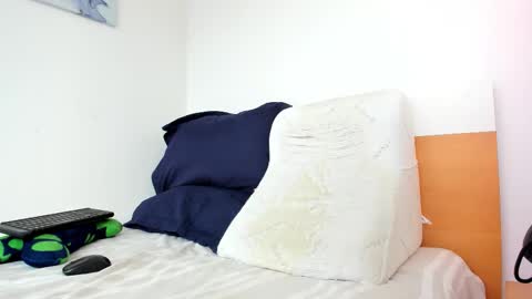  ig mattventure94 online show from 12/03/25, 09:13