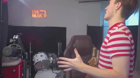 Matt Cash online show from 10/21/25, 01:06