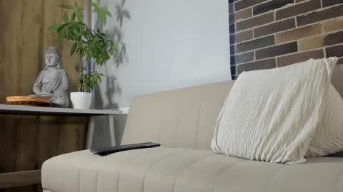 Snapshot of mattclawjean chatting on 12/27/24, 10:05 mattaclawjean online show from 12/27/24, 10:05