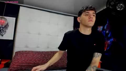 Snapshot of matteo12_ chatting on 09/15/25, 04:56 ---Matteo--- online show from 09/15/25, 04:56