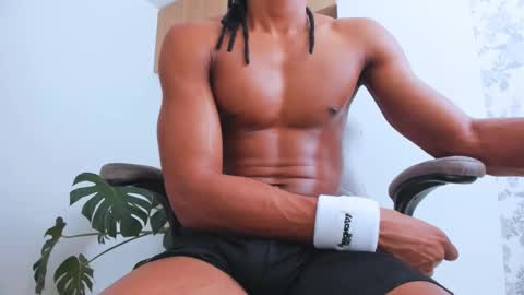 Snapshot of matteo_777 chatting on 09/15/25, 03:01 Mateo online show from 09/15/25, 03:01