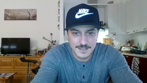 matteushh87 online show from 02/17/25, 08:52