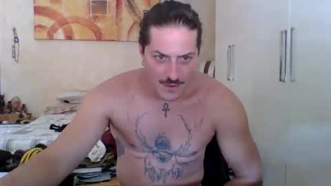 matteushh87 online show from 09/16/25, 10:05