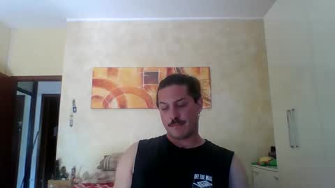 Snapshot of matteushh87 chatting on 05/20/26, 09:15 matteushh87 online show from 05/20/26, 09:15