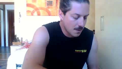 Snapshot of matteushh87 chatting on 05/21/26, 09:05 matteushh87 online show from 05/21/26, 09:05