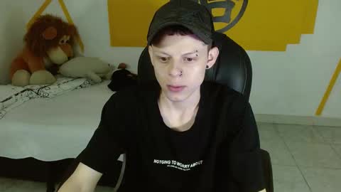 MatthewBoy online show from 01/18/25, 05:20