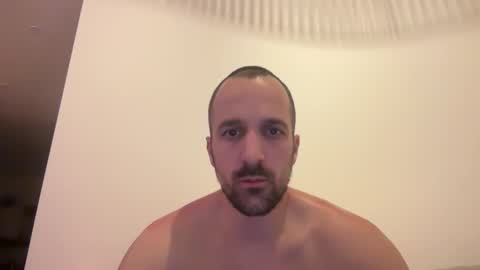Snapshot of matthias24 chatting on 03/14/26, 12:39 M online show from 03/14/26, 12:39