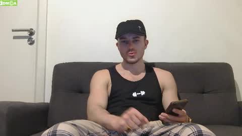 Snapshot of mattiestreams69 chatting on 04/25/26, 04:15 Mattie online show from 04/25/26, 04:15