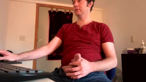 Snapshot of mattiufr chatting on 12/08/24, 03:24 Matt online show from 12/08/24, 03:24