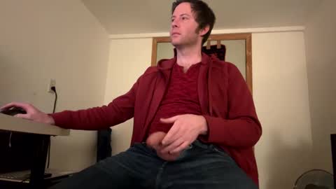 Snapshot of mattiufr chatting on 12/13/24, 01:48 Matt online show from 12/13/24, 01:48