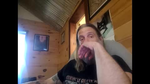 Snapshot of mattman82666 chatting on 01/05/25, 03:55 mattman82666 online show from 01/05/25, 03:55