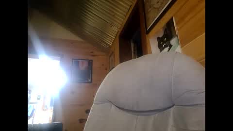 Snapshot of mattman82666 chatting on 01/19/25, 10:39 mattman82666 online show from 01/19/25, 10:39