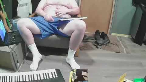 mattskiba89 online show from 10/16/25, 07:42