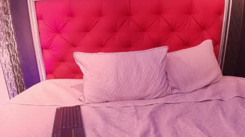 Snapshot of mattthompsonn chatting on 02/04/25, 12:29 Matt online show from 02/04/25, 12:29