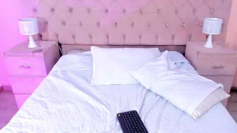 Snapshot of mattthompsonn chatting on 02/20/25, 12:41 Matt online show from 02/20/25, 12:41