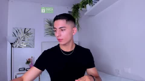 Snapshot of matty_adams chatting on 02/25/25, 03:49 Matty online show from 02/25/25, 03:49