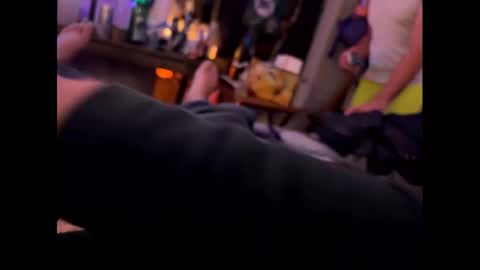 NiceBigJuicyHead online show from 10/04/25, 08:45