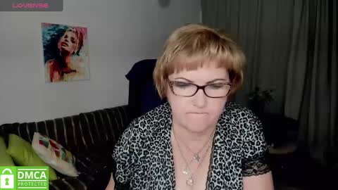 Snapshot of mature_blonde7 chatting on 01/19/25, 02:57 Lana online show from 01/19/25, 02:57