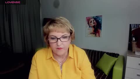 Snapshot of mature_blonde7 chatting on 01/24/25, 03:45 Lana online show from 01/24/25, 03:45
