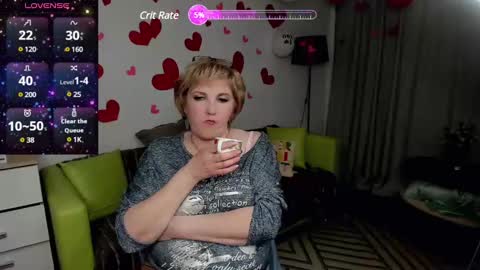 Snapshot of mature_blonde7 chatting on 03/12/25, 07:28 Lana online show from 03/12/25, 07:28