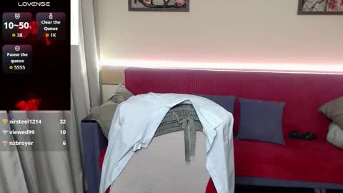 Lana online show from 11/20/25, 03:18