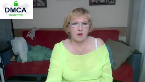 Snapshot of mature_blonde7 chatting on 04/25/26, 08:28 Lana online show from 04/25/26, 08:28