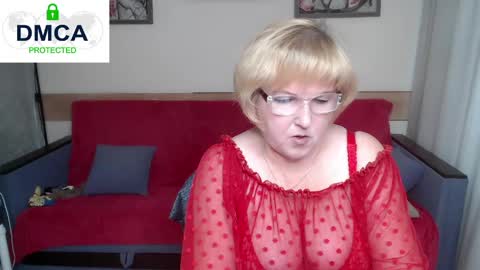 Snapshot of mature_blonde7 chatting on 04/26/26, 06:55 Lana online show from 04/26/26, 06:55