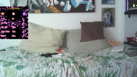 Snapshot of mature_couple_wild_2 chatting on 11/25/25, 01:05 DominikFrank online show from 11/25/25, 01:05