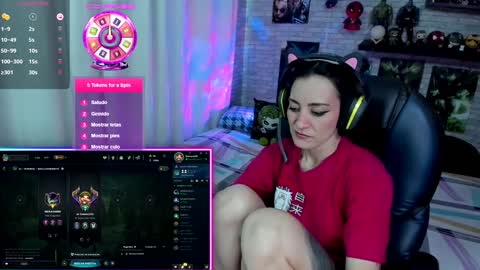 Snapshot of mature_gamer chatting on 01/21/25, 09:57 Nath online show from 01/21/25, 09:57