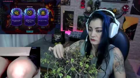 Snapshot of mature_gamer chatting on 06/04/26, 04:46 Nath online show from 06/04/26, 04:46