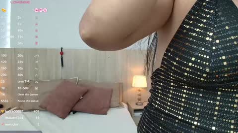 Snapshot of mature_katerin chatting on 01/30/25, 02:36 katerin online show from 01/30/25, 02:36