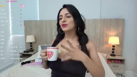 Snapshot of mature_katerin chatting on 10/16/25, 11:55 katerin online show from 10/16/25, 11:55