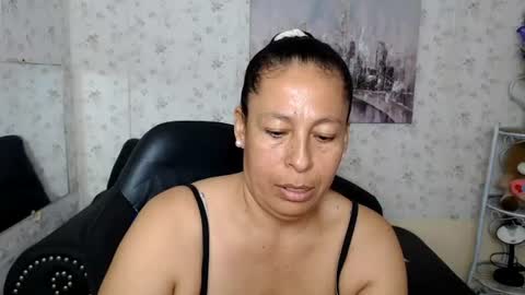 Snapshot of mature_martina_ chatting on 07/14/26, 11:32 Martina online show from 07/14/26, 11:32