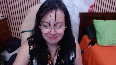 Sonia online show from 10/17/25, 10:01